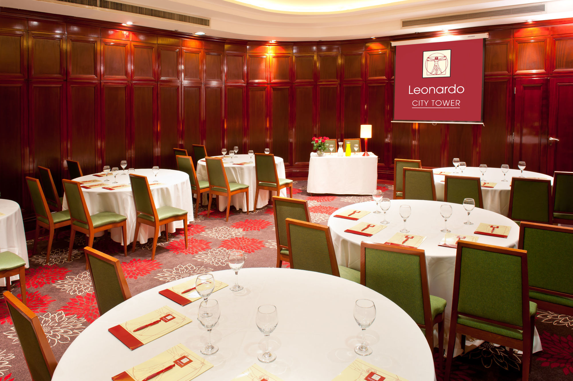 Leonardo City Tower Hotel Tel Aviv Giv'atayim Exteriör bild The Leonardo City Towers meeting room